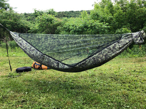 Dream Hammock Sparrow in Fallen Leaves - Green